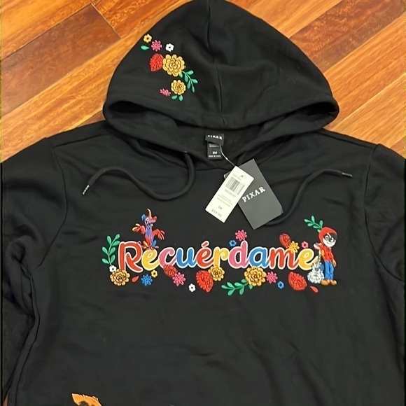 ⭐️ New Disney Pixar Coco Hector & Miguel Hoodie Size Small - Picture 3 of 13